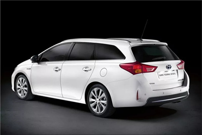 Location VTC Lausanne dans le Vaud | Toyota Auris Break