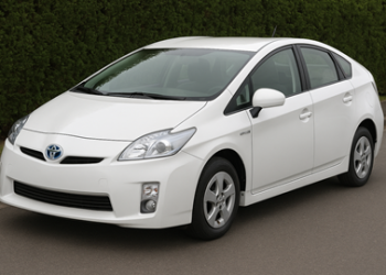 Location VTC Suisse | TOYOTA Prius 3